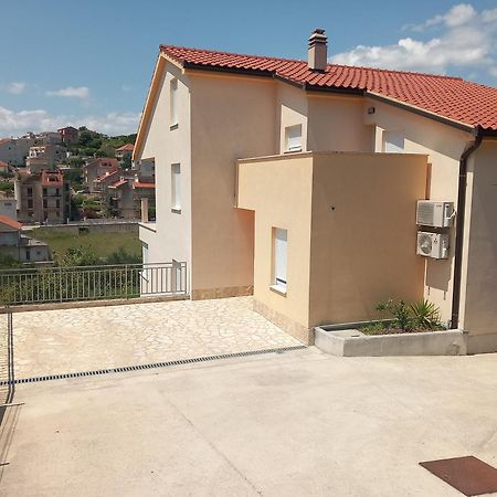 Apartamento Magi House With Pool Podstrana Exterior foto