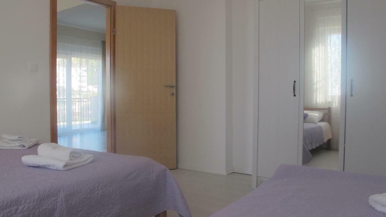 Apartamento Magi House With Pool Podstrana Exterior foto